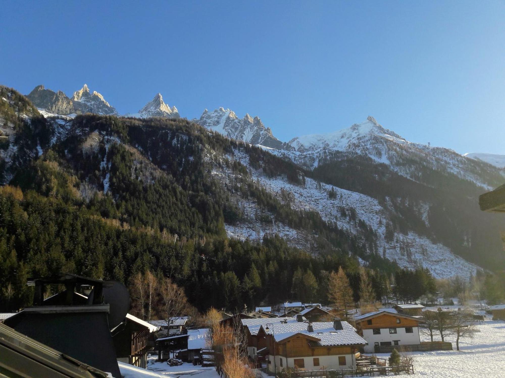 Albergue Le Chamoniard Volant Chamonix Mont Blanc Exterior foto